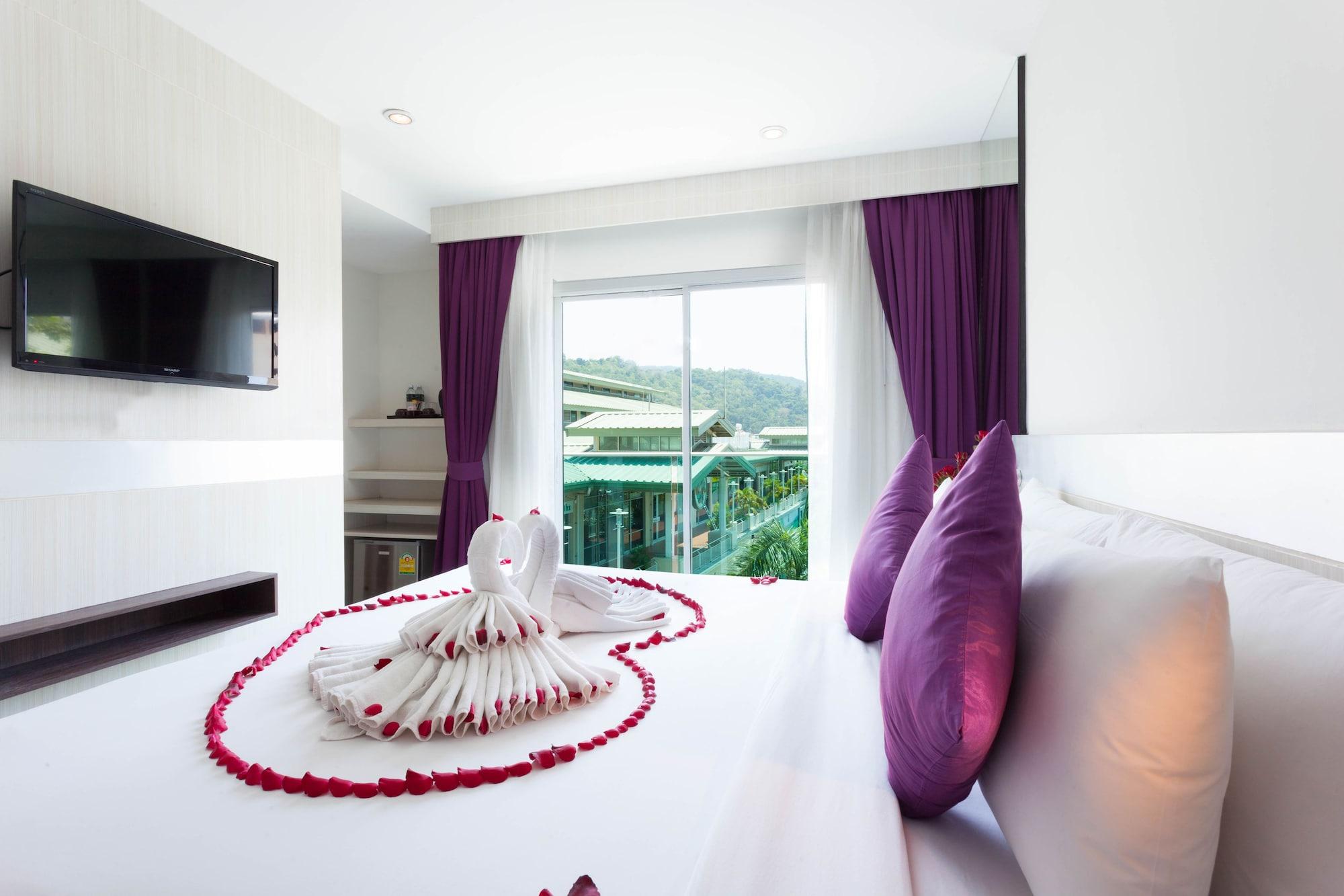 The Aim Patong Hotel Ngoại thất bức ảnh
