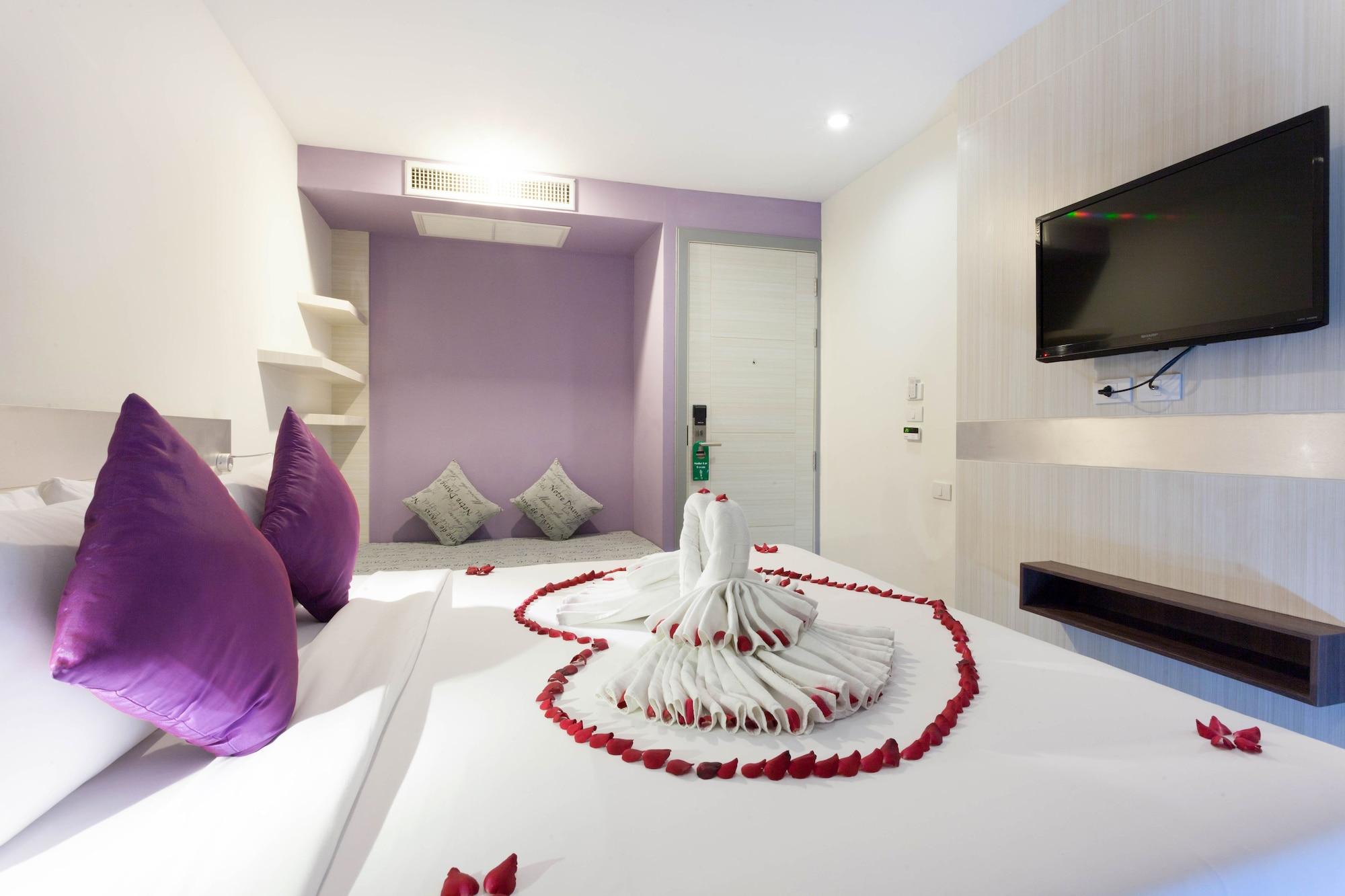 The Aim Patong Hotel Ngoại thất bức ảnh