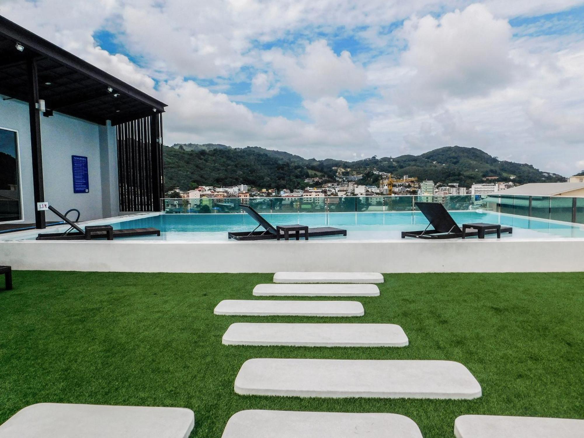 The Aim Patong Hotel Ngoại thất bức ảnh